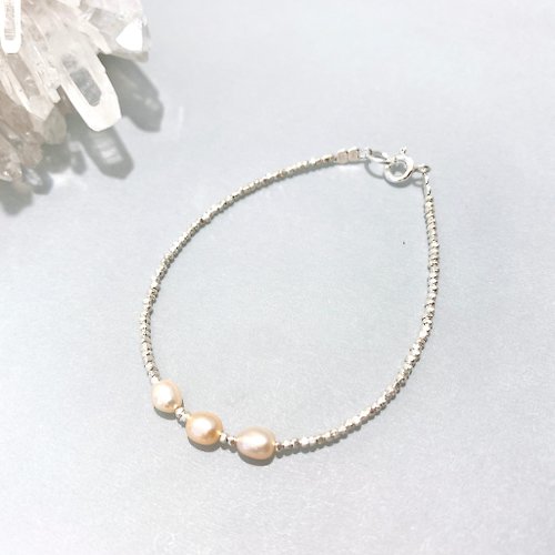 Ops手工飾品設計 Ops Pearl silver bracelet- 粉膚色/珍珠/誕生石/極簡/純銀/限定