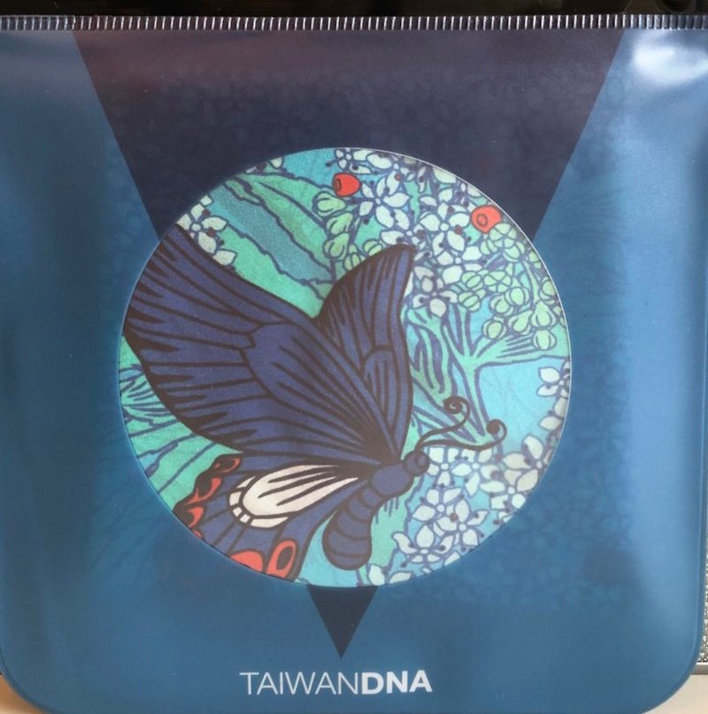 TAIWAN DNA 質感柔膚絲巾 - 寬尾鳳蝶 - 絲巾 - 絲．絹 