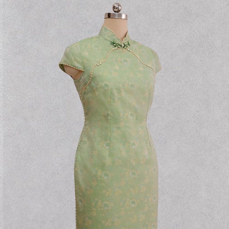 CHAELING Haute Couture Green Heterochromatic Double-Sided Round-Breasted Pearl Lotus Chinese Cheongsam - กี่เพ้า - ผ้าไหม 