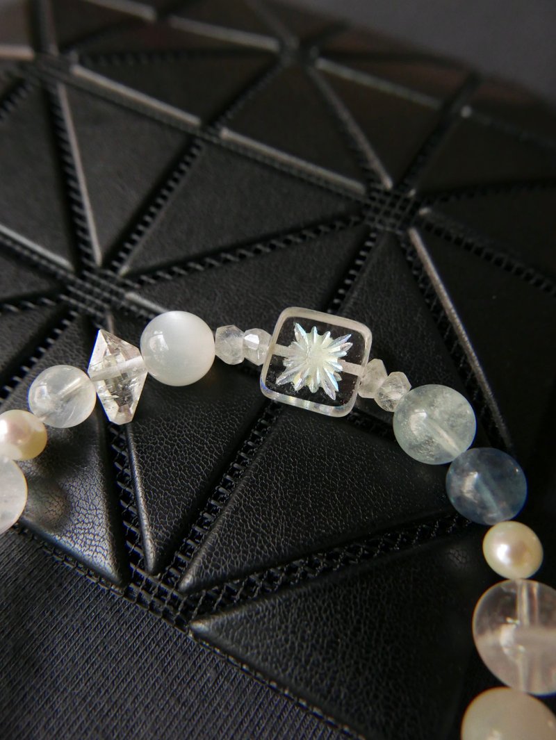 Crystal Bracelet/Aquamarine/Moonstone - Bracelets - Sterling Silver Blue