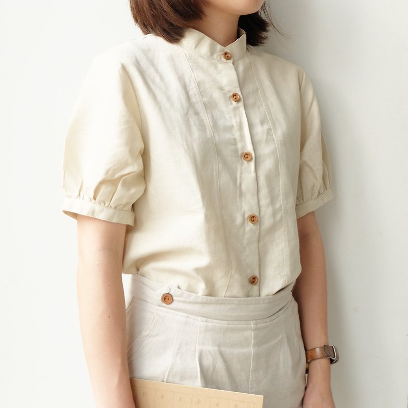 Takara Blouse - beige colour - เสื้อผู้หญิง - ผ้าฝ้าย/ผ้าลินิน ขาว