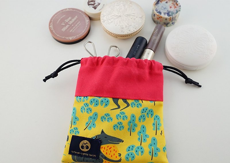 Bundle pocket Huang Taro - small peach color cloth - กล่องเก็บของ - วัสดุอื่นๆ สีเหลือง