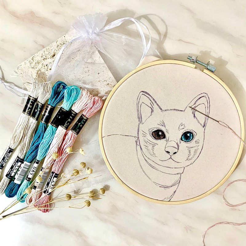 【SUNO 客製 × DIY刺繡材料包】紀念 寵物 人像 禮物 - 編織/刺繡/羊毛氈/縫紉 - 繡線 多色