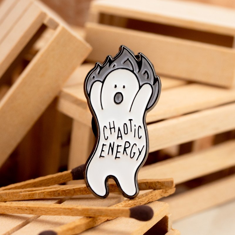 Chaotic Energy Enamel Pin — Feelings and Moods | Maniac Pin | Burn everything - 胸針 - 其他金屬 黑色