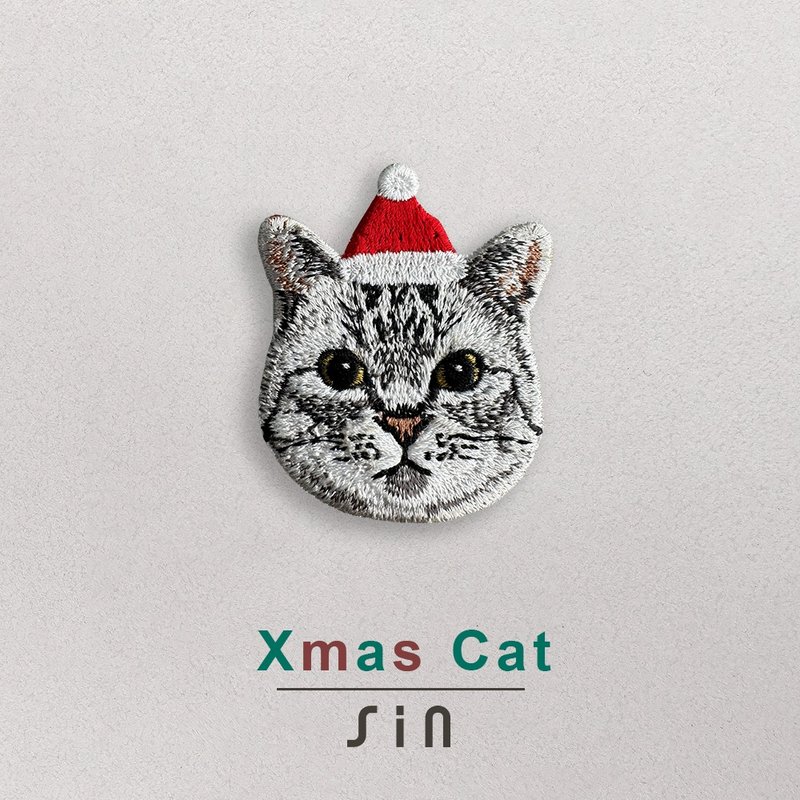 單卡聖誕小貓-刺繡貼紙-胖胖臉銀虎斑美短貓(XHC0024) - 貼紙 - 繡線 紅色