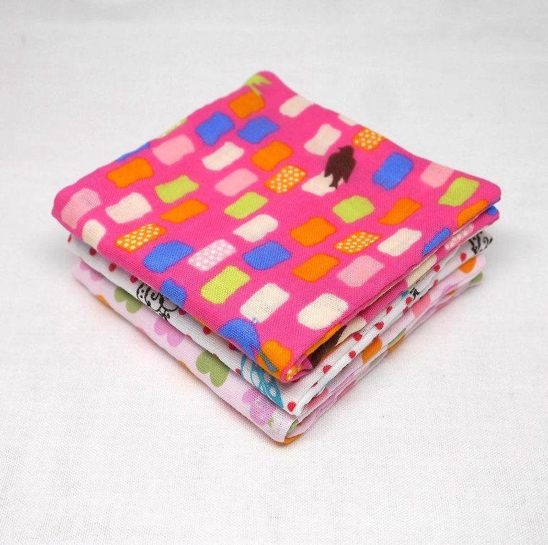 Japanese Handmade 6 layer of gauze mini-handkerchief / 3 pieces in 1unit - Bibs - Paper Pink