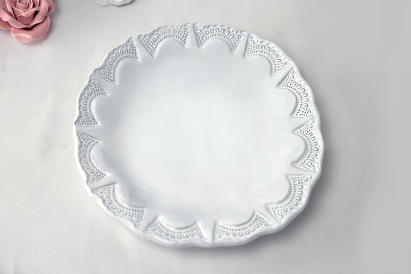 Italian VBC casa pure white lace series 22cm salad plate - จานและถาด - ดินเผา ขาว