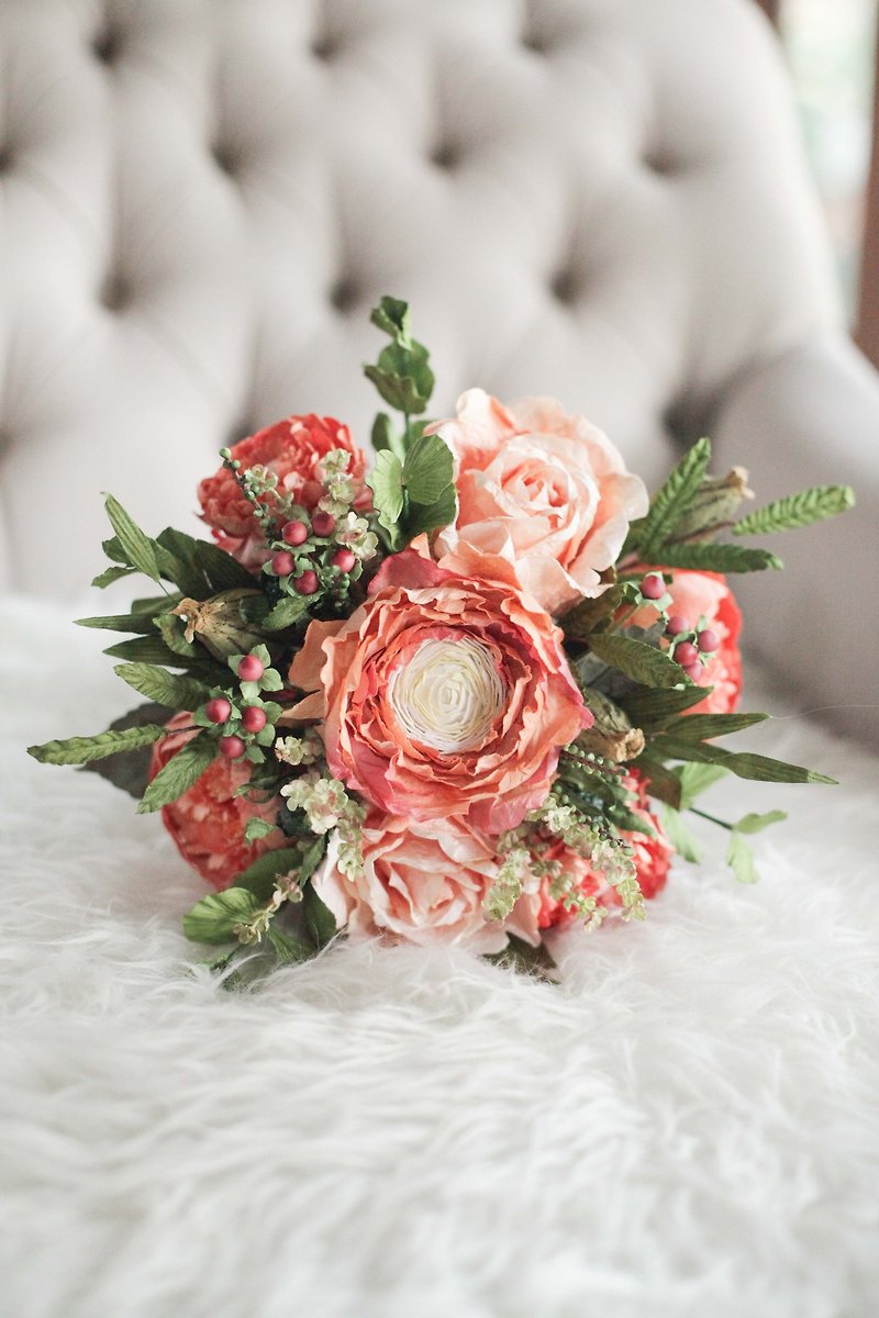 Glamorous Peach Medium Flower Bouquet - งานไม้/ไม้ไผ่/ตัดกระดาษ - กระดาษ สีส้ม