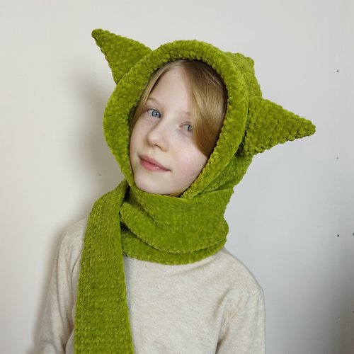Alternative Crochet Boutique 32種顏色 鉤針連帽圍巾。 綠色帽子圍巾手工編織。 怪物兜帽。
