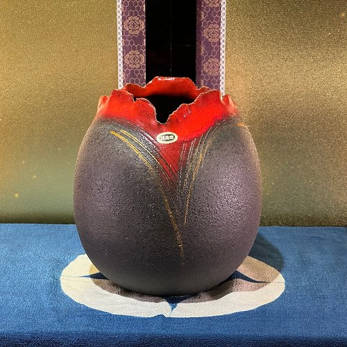大正商號 Taishou Shougou 信樂燒 薰款 窯肌紅釉花瓶
