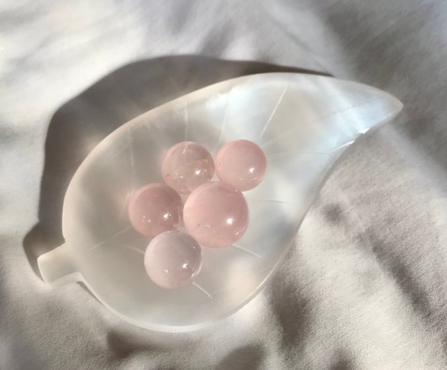 天然水晶皿 透明感良く 可愛い 水晶 クリスタル 鉢 皿B ブラジル産