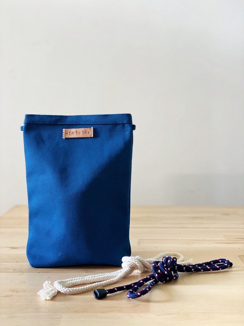 Casual canvas messenger bag (medium) sea blue - กระเป๋าแมสเซนเจอร์ - ผ้าฝ้าย/ผ้าลินิน หลากหลายสี