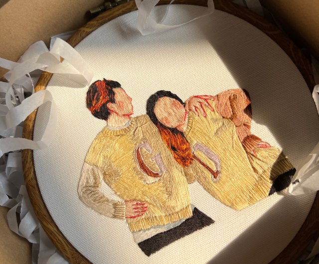 刺繍の絵、半額で。 刺繍絵・刺繍画・虎・額縁・壁飾り・No.230316-06・梱包サイズ