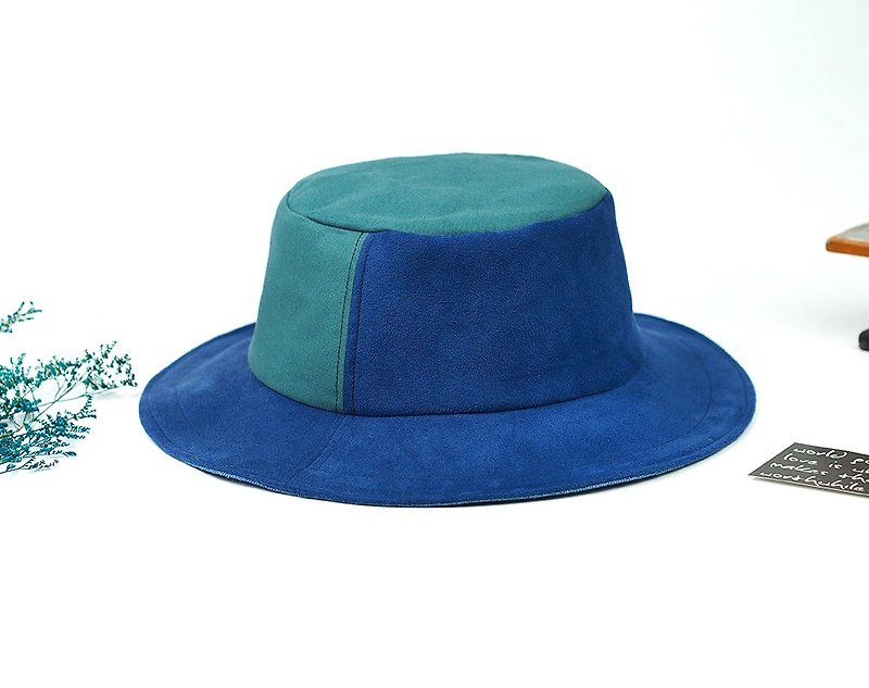小牛村 手工雙面帽 男女漁夫帽 麂皮拼色【靛藍錆青】BF-80 - 帽子 - 棉．麻 藍色
