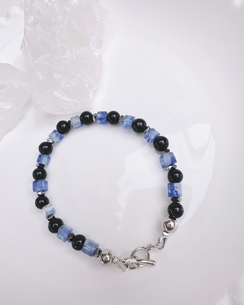 C&W Square Stone Black Onyx 14k Silver Bracelet - สร้อยข้อมือ - หยก สีเงิน