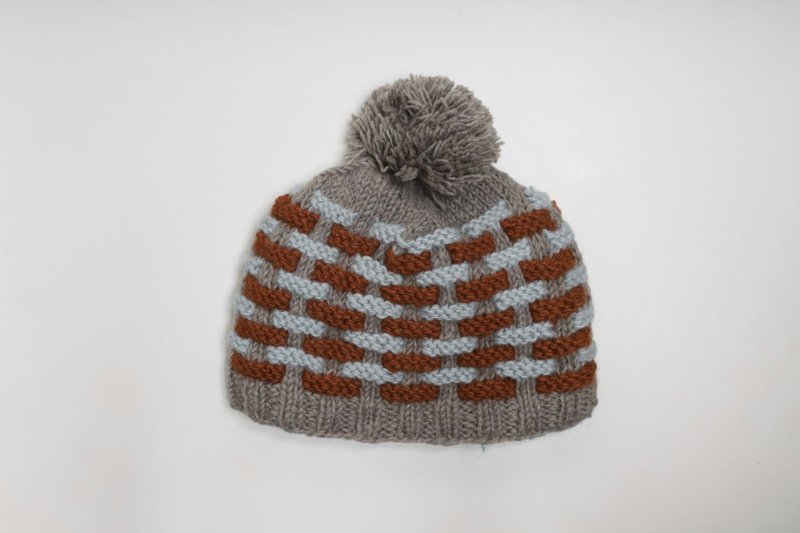 童/成人咖啡卡其藍立體色塊羊毛球純羊毛線手工編織防風內襯毛帽 - 帽子 - 羊毛 卡其色