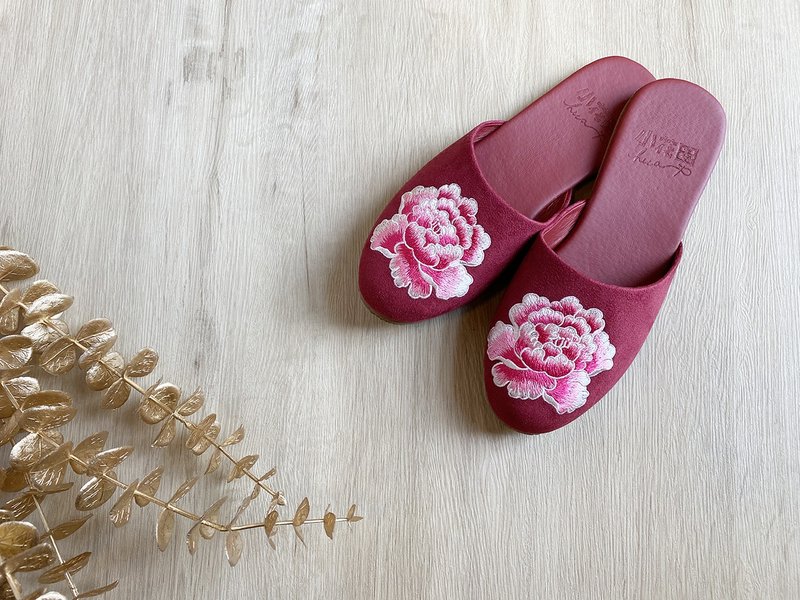 Indoor Slippers – Peony (Crimson) - Indoor Slippers - Cotton & Hemp Red