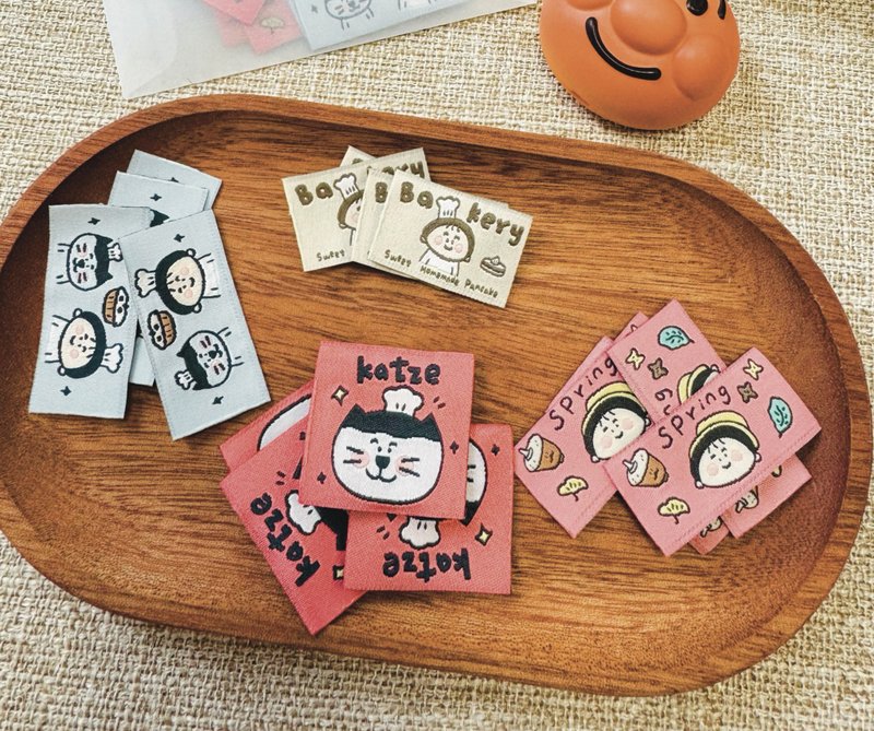 [Tang Xiao Tang] Woven Label Patch - Little Cat Cake, Spring Florals for Journal Decoration, Embroidered Appliqué / Cute Patch - Knitting, Embroidery, Felted Wool & Sewing - Thread Multicolor