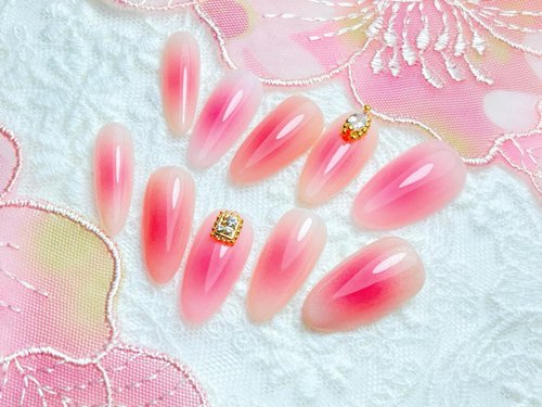 LOVE NAIL 穿戴甲/穿衫甲/手工繪製/珠寶溫暖腮紅