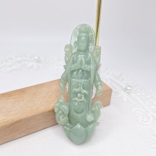 緣圓翡翠 溫潤老種油綠手工雕刻千手觀音吊墜 |天然緬甸玉A貨翡翠