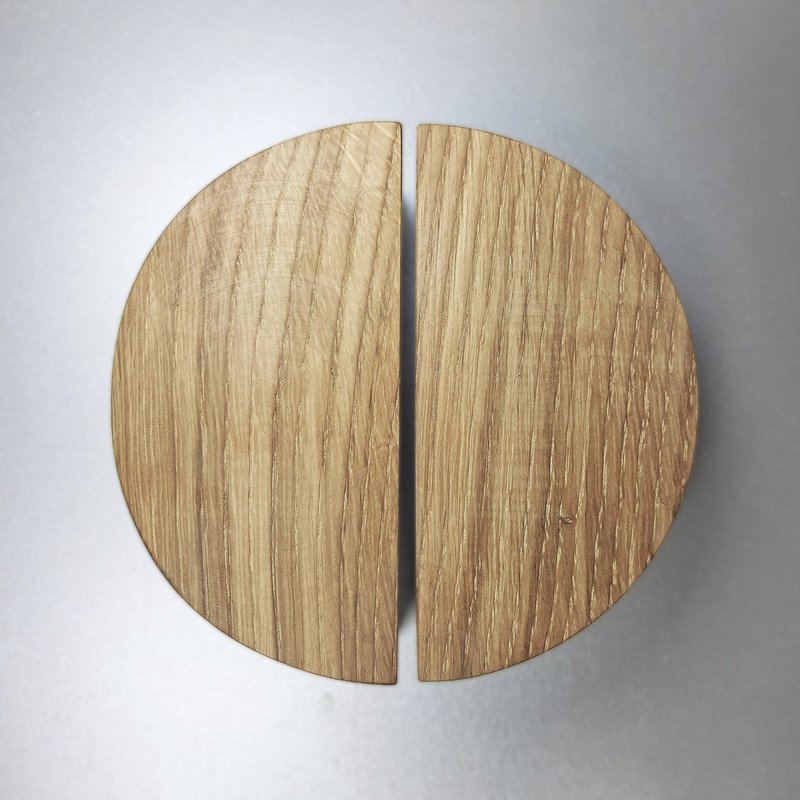 #2_Wardrobe door cupboard knobs. Wood drawer pulls handle. Pls see #1 smaller Ø - 其他家具 - 木頭 白色