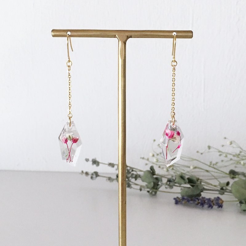 Swing drop shape earrings of babys breath 3 - Earrings & Clip-ons - Other Materials Transparent
