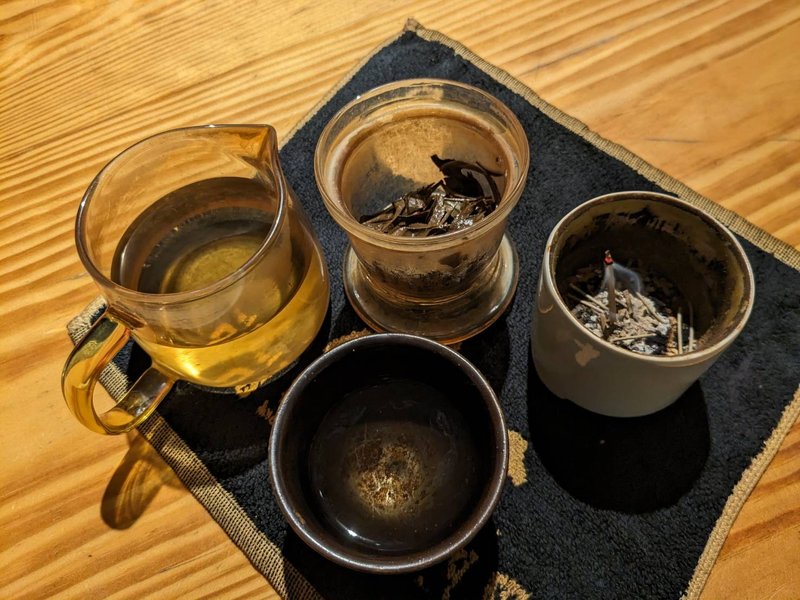 香道文化聞香品茶-鵝梨帳中香&台灣芽紅茶 - 其他 - 其他材質 