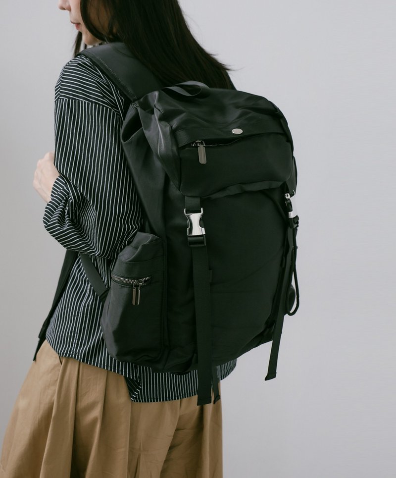 supportingrole 輕盈柔和抽繩元素多用手提斜肩背包 黑 - 後背包/背包/書包 - 其他人造纖維 