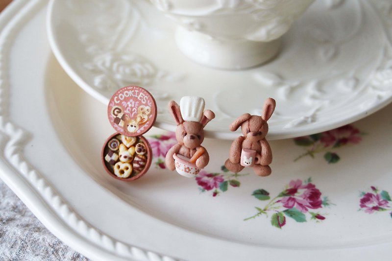 Bunny with cookies earrings set - Earrings & Clip-ons - Clay Pink