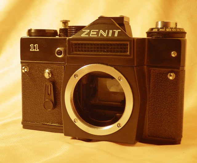 KMZ ZENIT-122 35mm フィルム一眼レフカメラ本体、ペンタックス