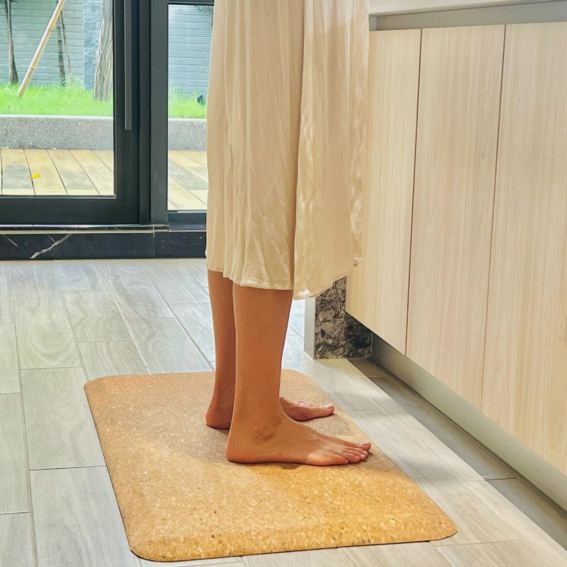 【NEW】彈性護腳減壓軟墊 / 久站舒壓的溫柔支撐 - 地墊/地毯 - 環保材質 