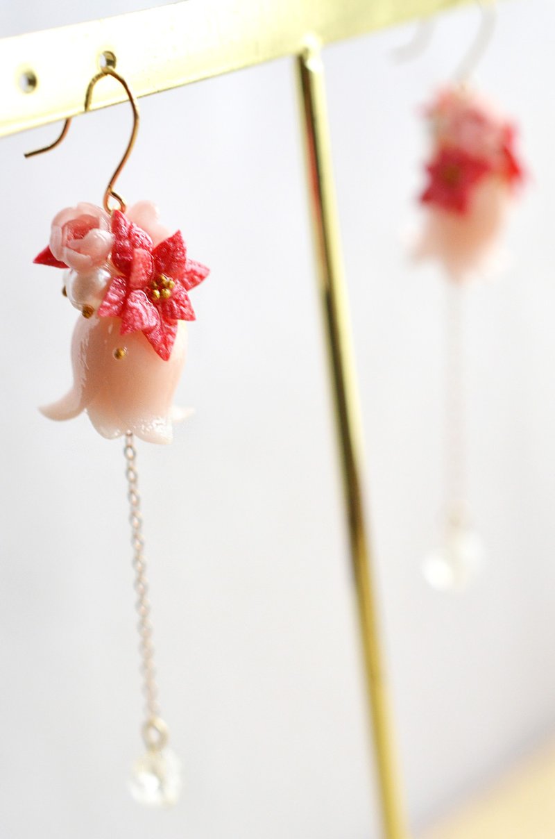 Christmas pink bell flower dangling 14K gold-plated earrings/ Clip-On - ต่างหู - ดินเหนียว สึชมพู