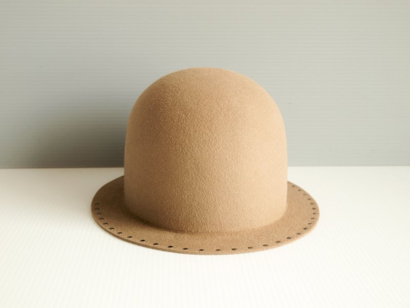 MHs(F) 即売 ハット リベット スタッズ 丸ハット ロック パンク クール 帽子 ユニセックス レディース メンズ - 帽子 - 羊毛 多色
