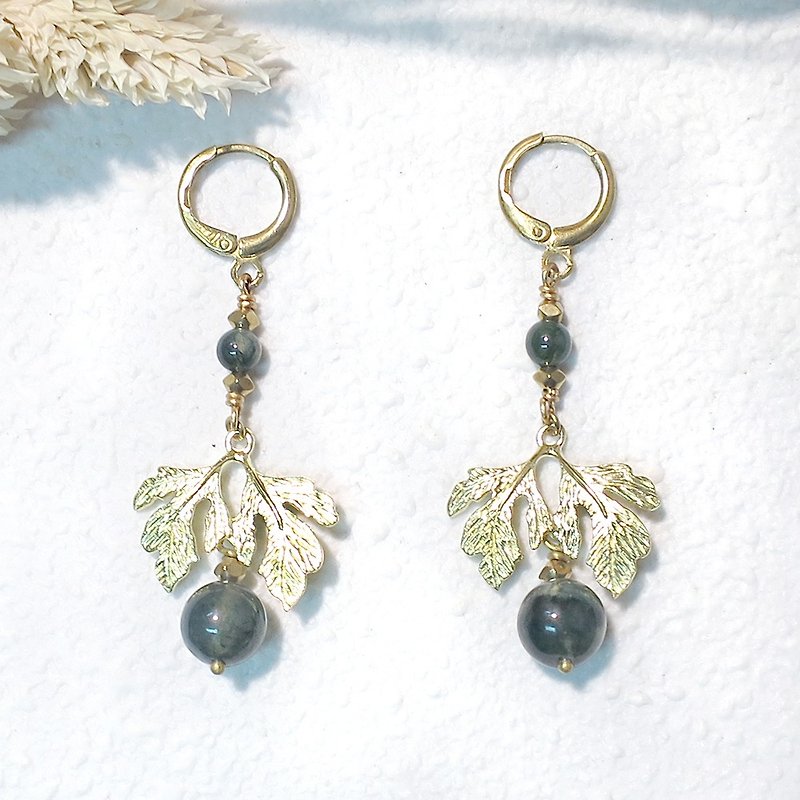 VIIART. Royal concubine-green water and grass. Agate plants Bronze earrings - can be changed cramping - Earrings & Clip-ons - Semi-Precious Stones Green