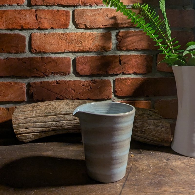 便利型 泡茶杯 鶯歌 手作 文創 懶人 泡茶 陶茶杯 - 茶壺/茶杯/茶具 - 陶 灰色