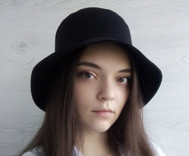 Stylish Fashion Hats for Women