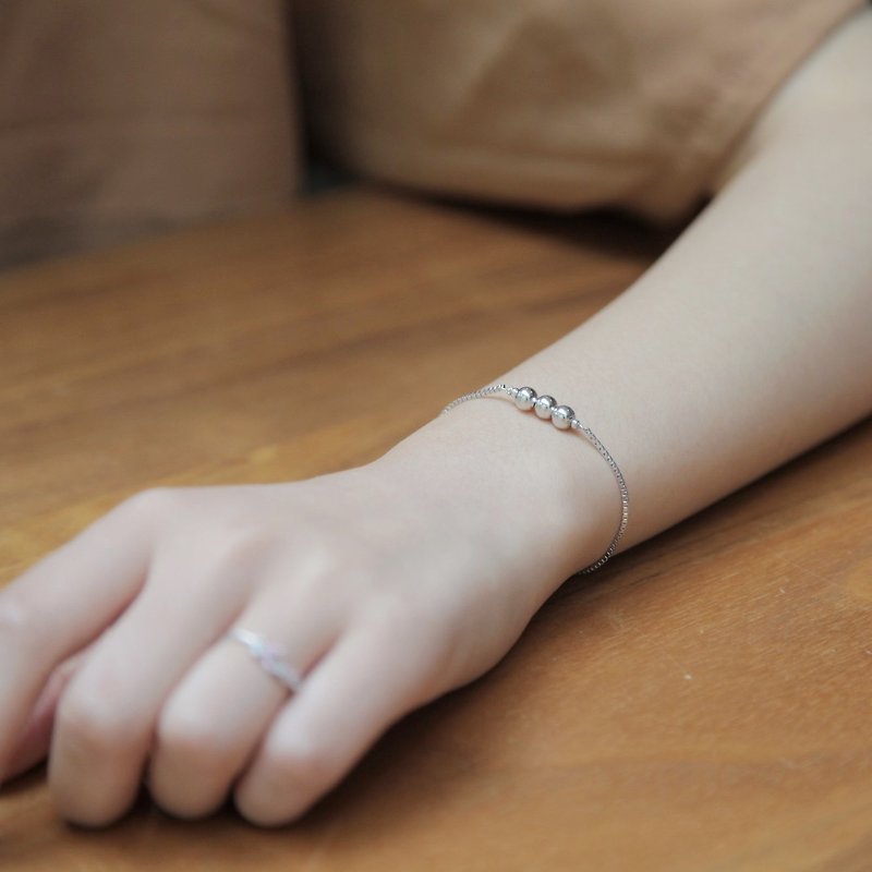 Simple silver beads adjustable sterling silver bracelet - สร้อยข้อมือ - เงินแท้ 