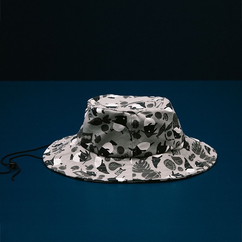 遮陽漁夫帽-可調式/限定花色/印花樂x馬來貘-黑白菜市場 - 帽子 - 棉．麻 白色
