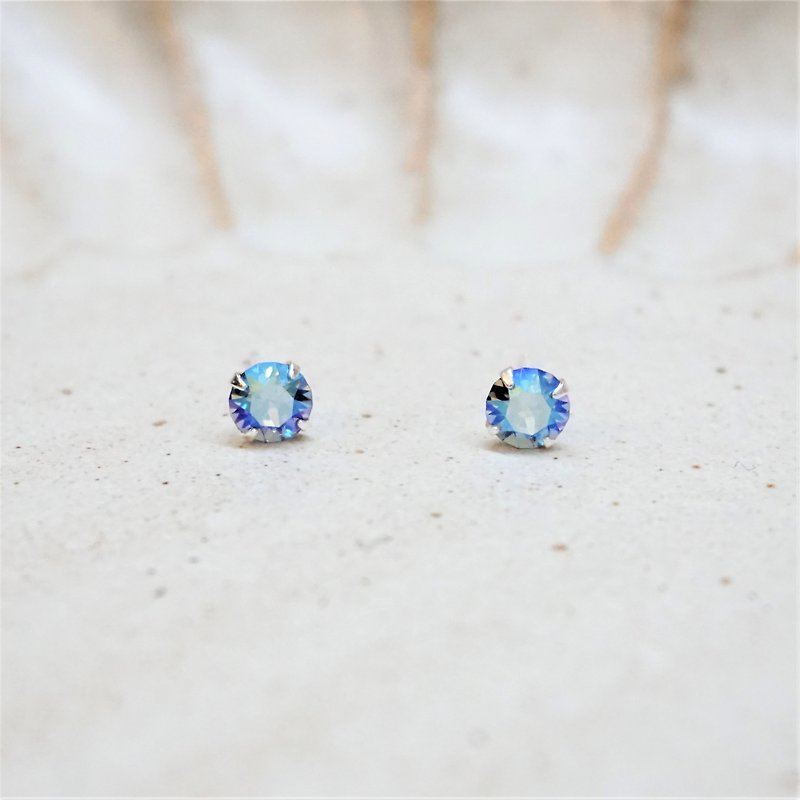 ll Swarovski Crystal Sterling Silver Sterling Ear Studs ll 6mm Blue Color - Pair with Tremella Plugs - Earrings & Clip-ons - Sterling Silver Multicolor