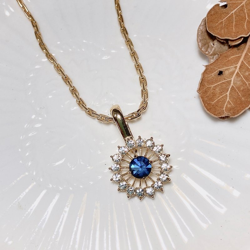[Western Antique Jewelry] Detachable Long Necklace with Detachable Blue Diamond and Stone - Necklaces - Precious Metals Blue