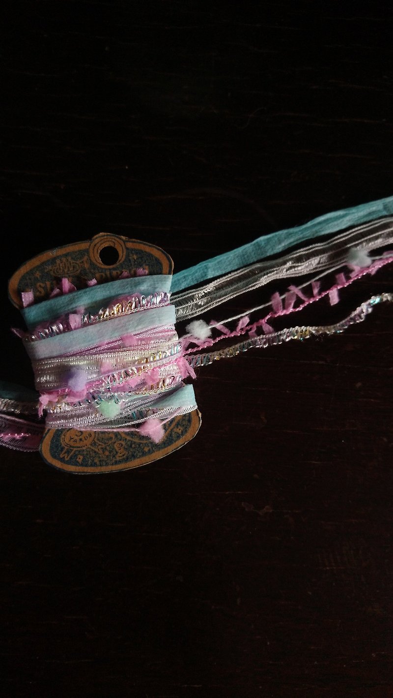 引き揃え糸 1.3m - 編み物/刺繍/羊毛フェルト/裁縫 - ポリエステル ピンク