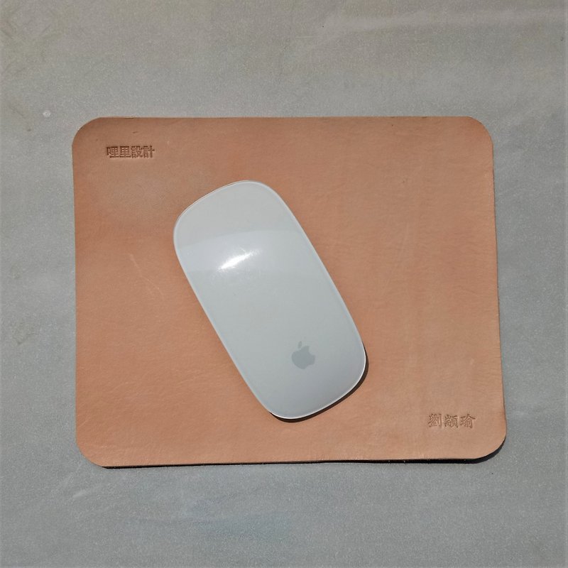 [A word lead gold] Customized - (5 into concessions) vegetable tanned leather color mouse pad - กระเป๋าแล็ปท็อป - หนังแท้ สีกากี