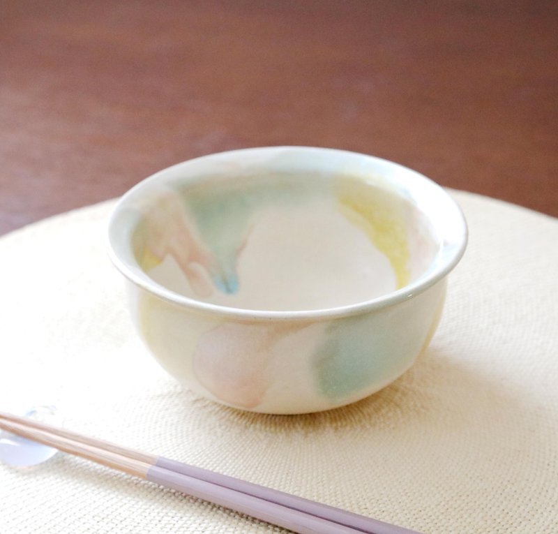 生成色のマット釉と春色三彩の深丸鉢 - 碗 - 陶 黃色