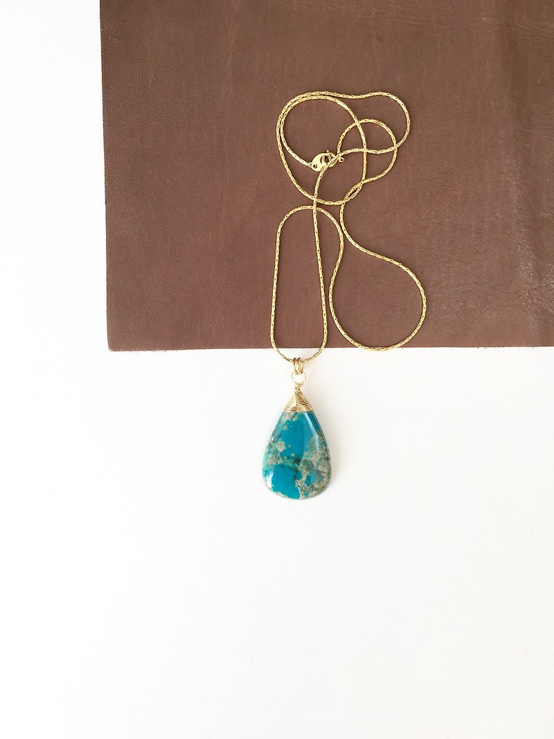 Chrysocolla Necklace brass chain - 項鍊 - 石頭 藍色