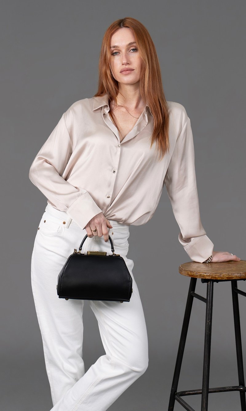 MAY ブラック エレガントハンドバッグ - トートバッグ・ハンドバッグ - 革 ブラック