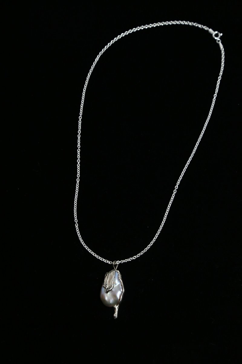 Dropping Pearl Necklace - Necklaces - Sterling Silver Silver