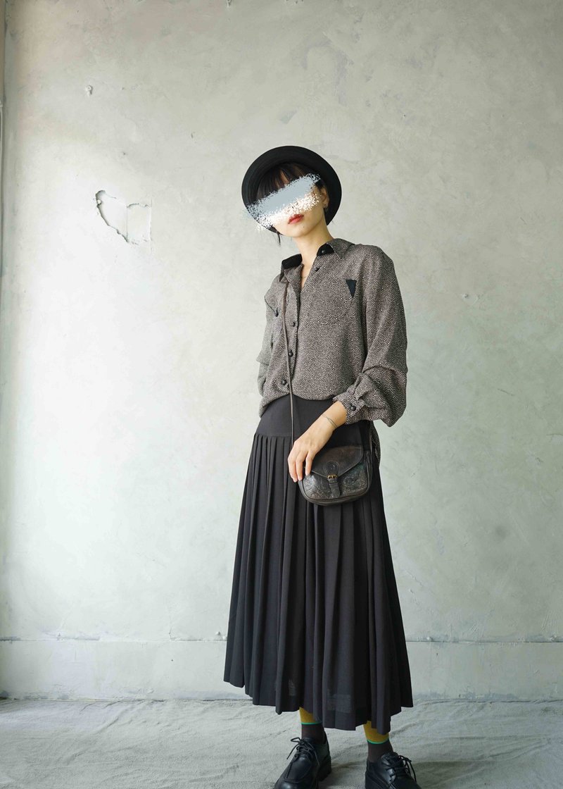 Treasure Hunt Vintage-West German textured dark gray fur pleated long skirt - Skirts - Polyester Gray