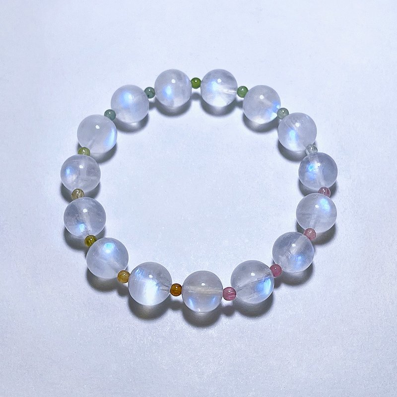 Natural mineral ice blue moonstone 9.8 mm ice cream tourmaline bracelet - Bracelets - Gemstone Blue