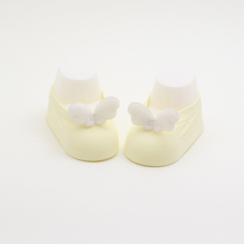 Baby Gift Newborn Baby Girl and boy cool Socks with Angel wing - ถุงเท้าเด็ก - ผ้าฝ้าย/ผ้าลินิน สีเหลือง