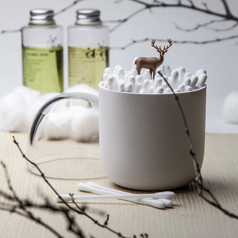 QUALY cotton swab jar (Christmas tree/reindeer/polar bear - กล่องเก็บของ - พลาสติก ขาว